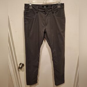 True Linkswear Men's True All Day Charcoal Pants Sz 28/32 Slim Tapered Golf Wear